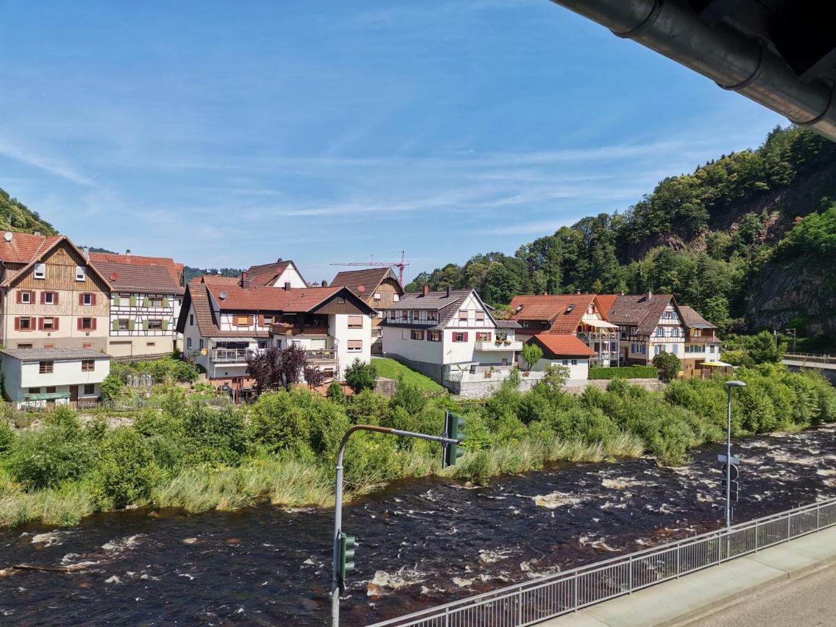 Hotel Gruener Baum - Hotel Im Murgtal, Schwarzwald 바인센바크 외부 사진