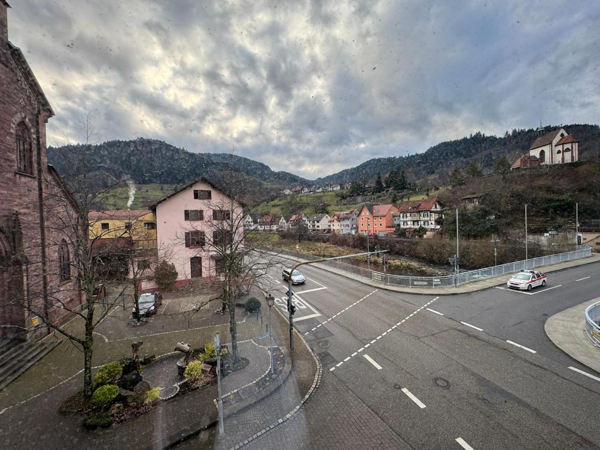 Hotel Gruener Baum - Hotel Im Murgtal, Schwarzwald 바인센바크 외부 사진