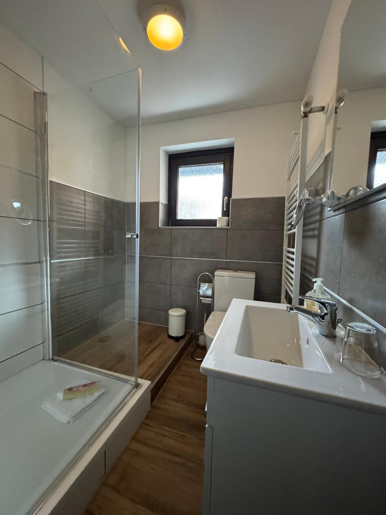 Hotel Gruener Baum - Hotel Im Murgtal, Schwarzwald 바인센바크 외부 사진